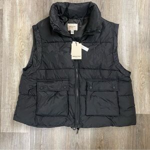 Industry Republic Women’s Black Puffer Vest w/ Pockets-size 2X *NEW w/ tags*